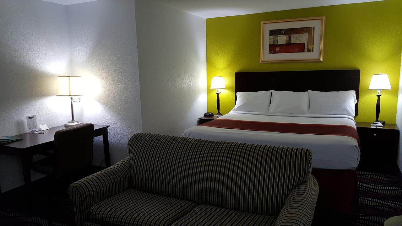 Horizon Inn Lincoln Exterior photo